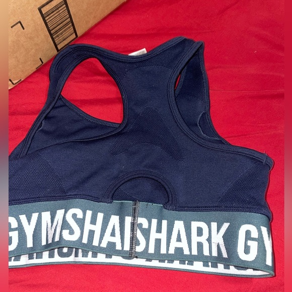 Gymshark sports bra - Picture 2 of 4